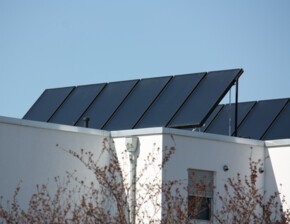 bösch Solaranlagen für Flachdächer | © bösch